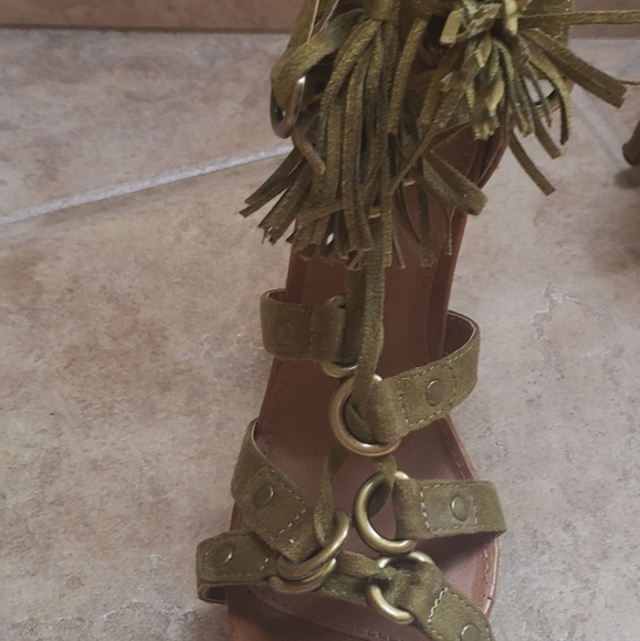 Colin Stuart - Picture 4 of 4